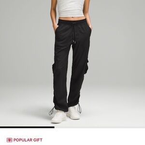 Dance Studio Relaxed-Fit Mid-Rise Cargo Pant ,Size S ,black,brand new with tags.